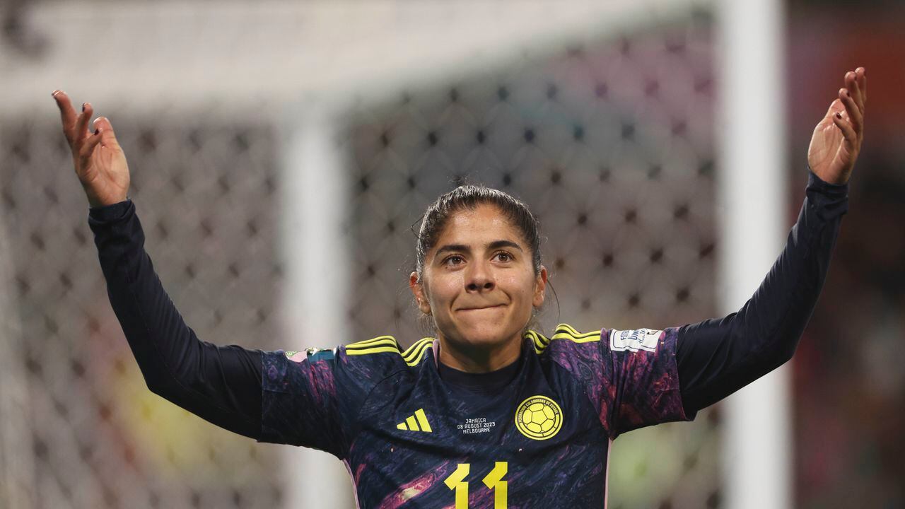 Catalina Usme de Colombia celebra durante el partido de fútbol de octavos de final de la Copa Mundial Femenina entre Jamaica y Colombia en Melbourne, Australia, el martes 8 de agosto de 2023. (Foto AP/Hamish Blair)