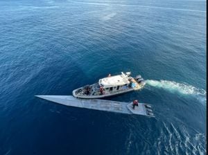 En mayo de 2023, la Armanda colombiana interceptó 3 submarinos que transportaban drogas en el Pacífico colombiano