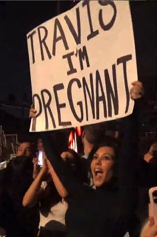 Kourtney Kardashian anunció su embarazo