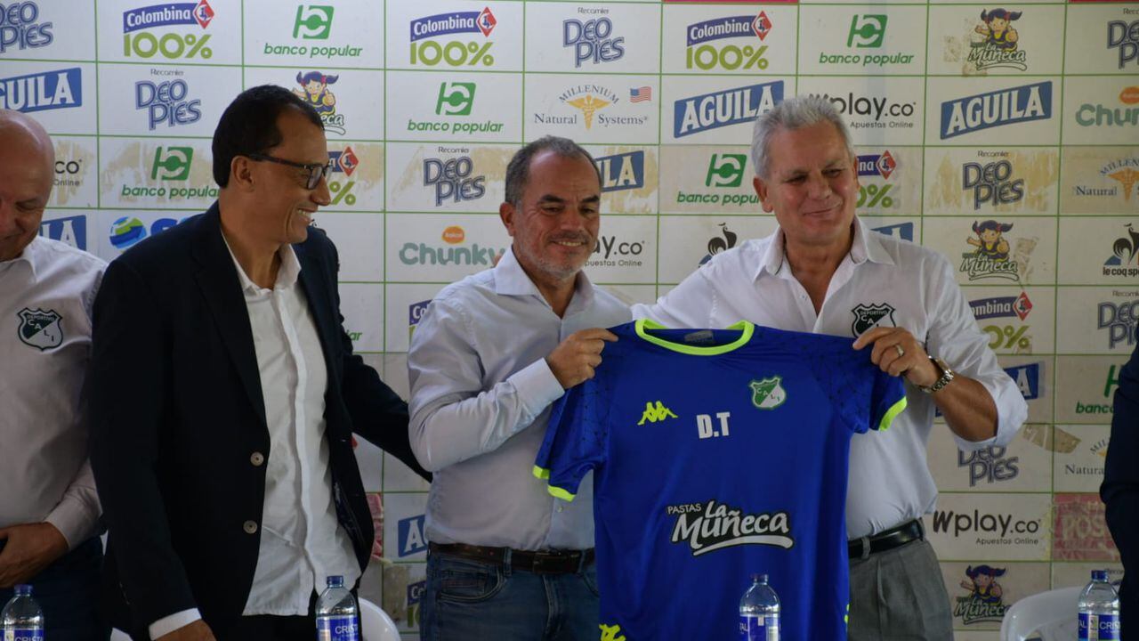 Presentación de Jaime De La Pava como técnico del Deportivo Cali.