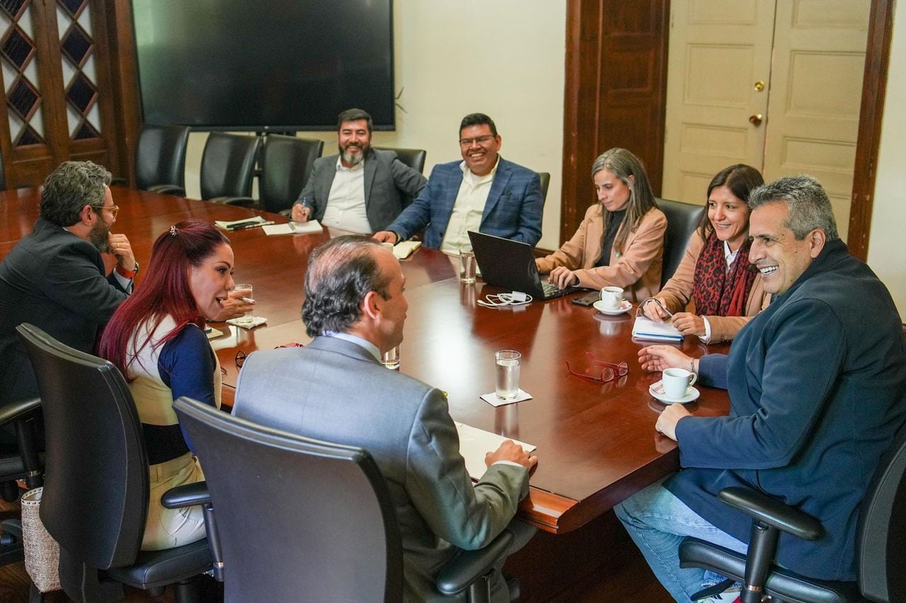 El alcalde de Cali, Alejandro Eder, tuvo reuniones con importantes funcionarios del Gobierno Nacional.