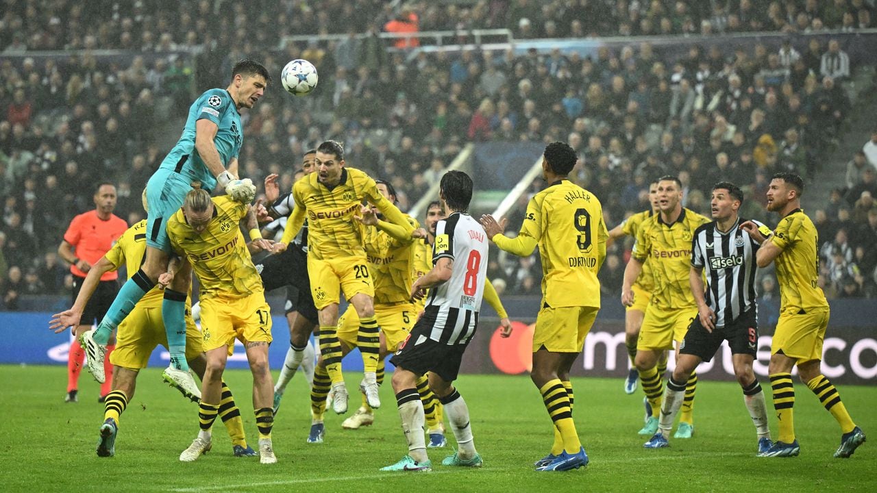 Dortmund derrotó al Newcastle en Inglaterra