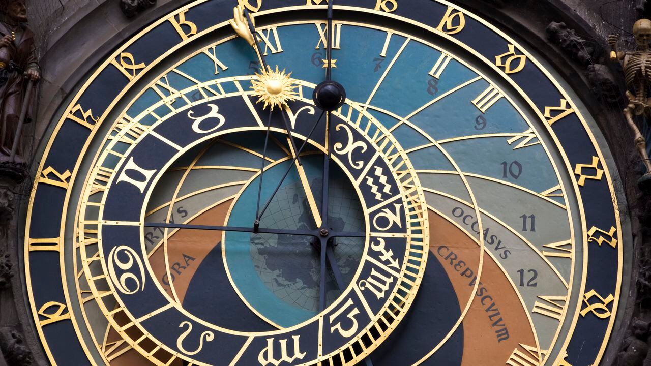 Horóscopo de hoy 4 de agosto: predicciones en amor, dinero y salud según su signo zodiacal