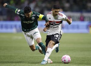 Palmeiras aplastó a Sao Paulo en el Allianz Parque.