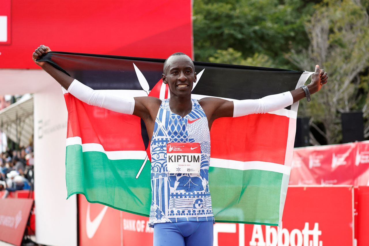 Kelvin Kiptum, atleta keniano y ganador de la Maratón de Chicago.
