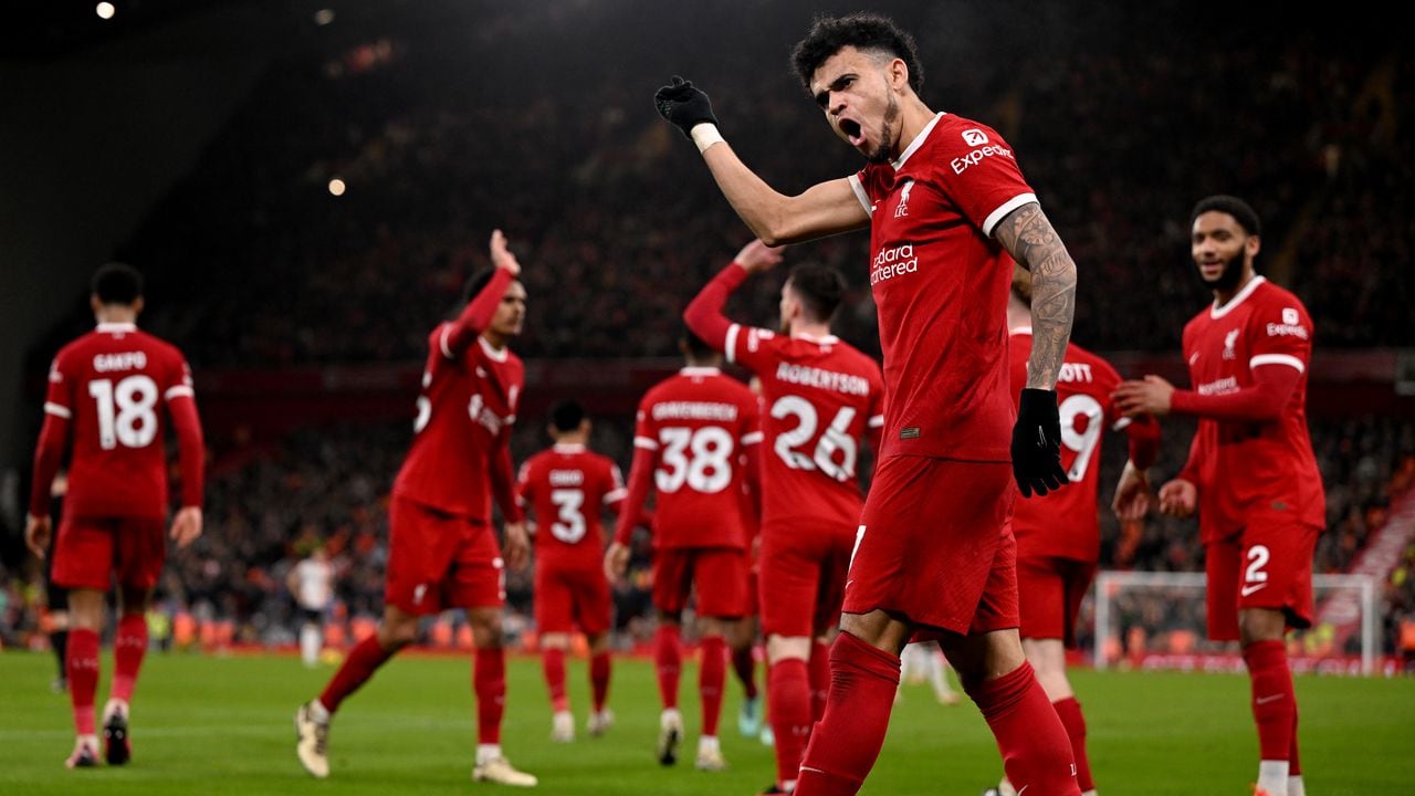 LIVERPOOL, ENGLAND - FEBRUARY 21: (THE SUN OUT, THE SUN ON SUNDAY OUT) Luis Diaz of Liverpool celebrates after scoring the third goal during the Premier League match between Liverpool FC and Luton Town at Anfield on February 21, 2024 in Liverpool, England. (Photo by Andrew Powell/Liverpool FC via Getty Images)