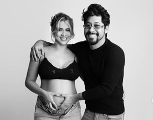 Lowe León y Liceth Córdoba cuando estaban esperando su primer hijo. Ahora, la pareja está en proceso de separación.