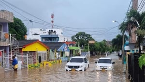 Más de 20 barrios están inundados en Cartagena.