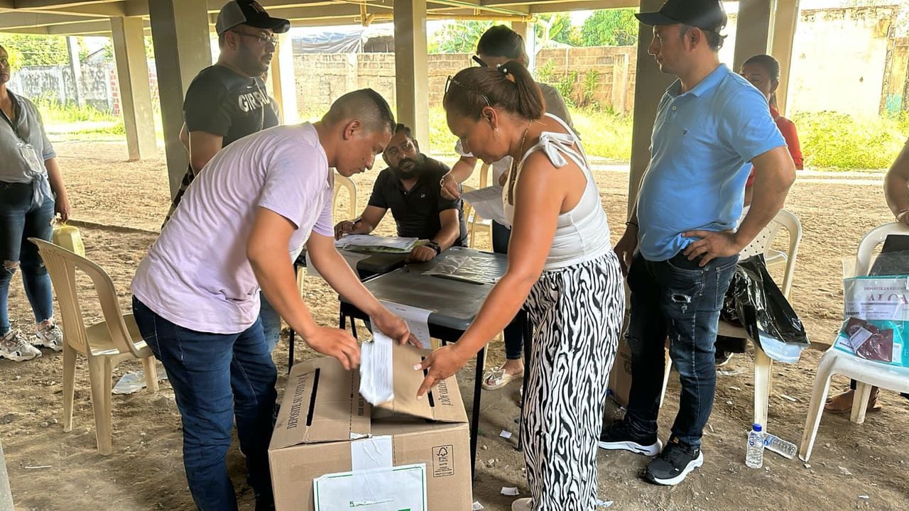 Se cierran las urnas de las elecciones para alcalde en el municipio de Gamarra (Cesar), las cuales transcurrieron en total normalidad y orden.