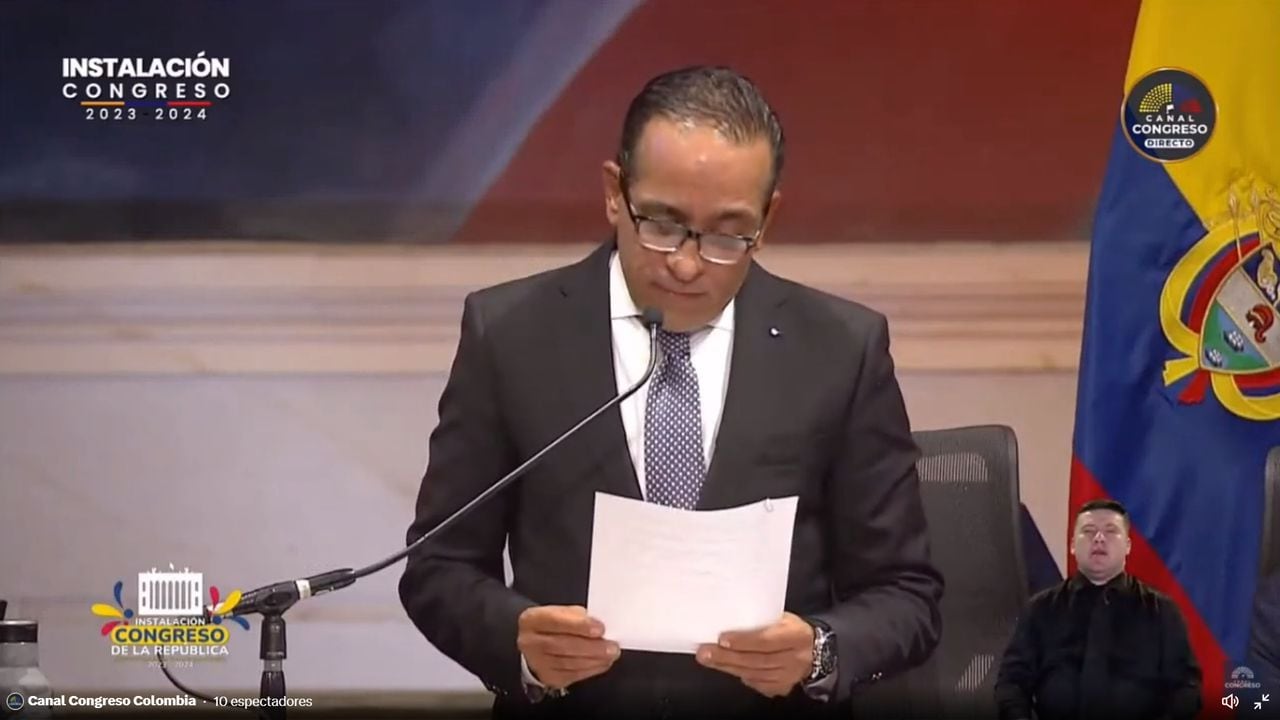 El presidente del Senado, Alexander López Maya, en su discurso en el inicio de instalación del Congreso.