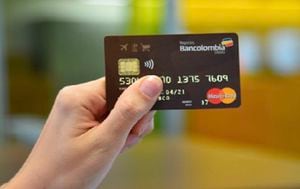 La medida tomada por Bancolombia aplicará para 1,3 millones de tarjetas de crédito.