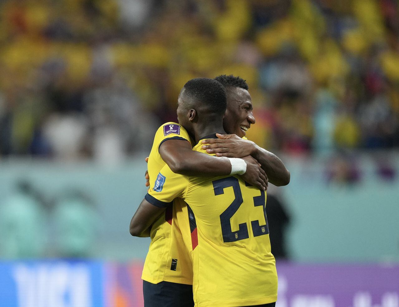 Jugadores de la Selección de Ecuador en el Mundial de 2022 celebrando en el partido frente a Senegal