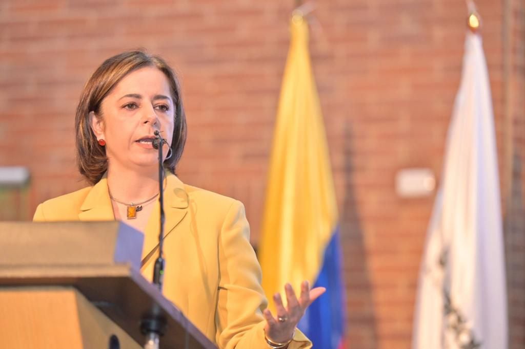 La Superintendente Delegada para Entidades de Aseguramiento en Salud, María Isabel Ángel Echeverry,