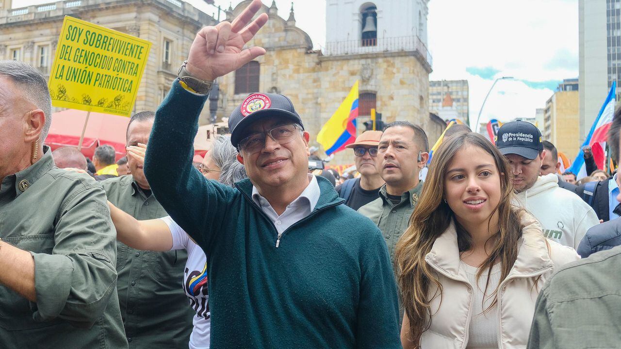 Presidente Gustavo Petro en la marcha del día del trabajo 1 de mayo