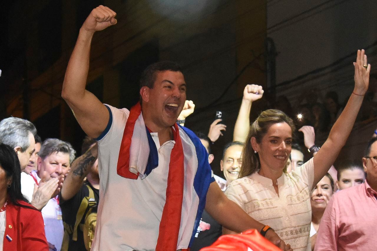 Santiago Peña, nuevo Presidente de Paraguay.
