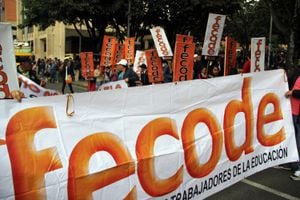 En Bogotá los dirigentes del Fecode llevarán el pliego de peticiones del magisterio ante el Ministerio de Educación Nacional.