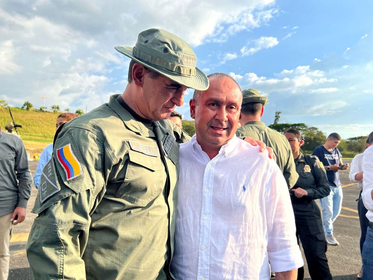 El Director de la Policía Nacional, William Salamanca llegó a Tuluá para tomar el control de la situación de orden público que atraviesa este municipio del Valle.