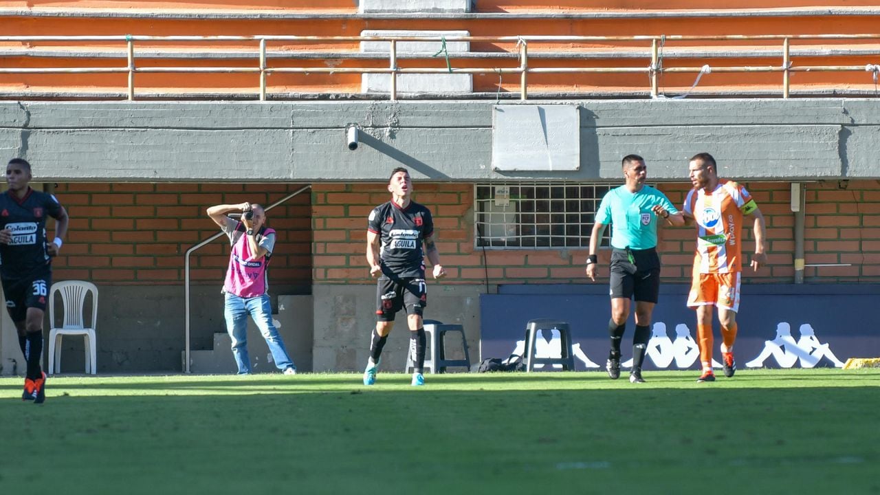 Harold Rivera marcó su primer gol en el empate ante Envigado y se lo dedicó a su padre.