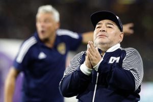 Diego Maradona, exfutbolista argentino y entrenador de Gimnasia y Esgrima de La Plata.