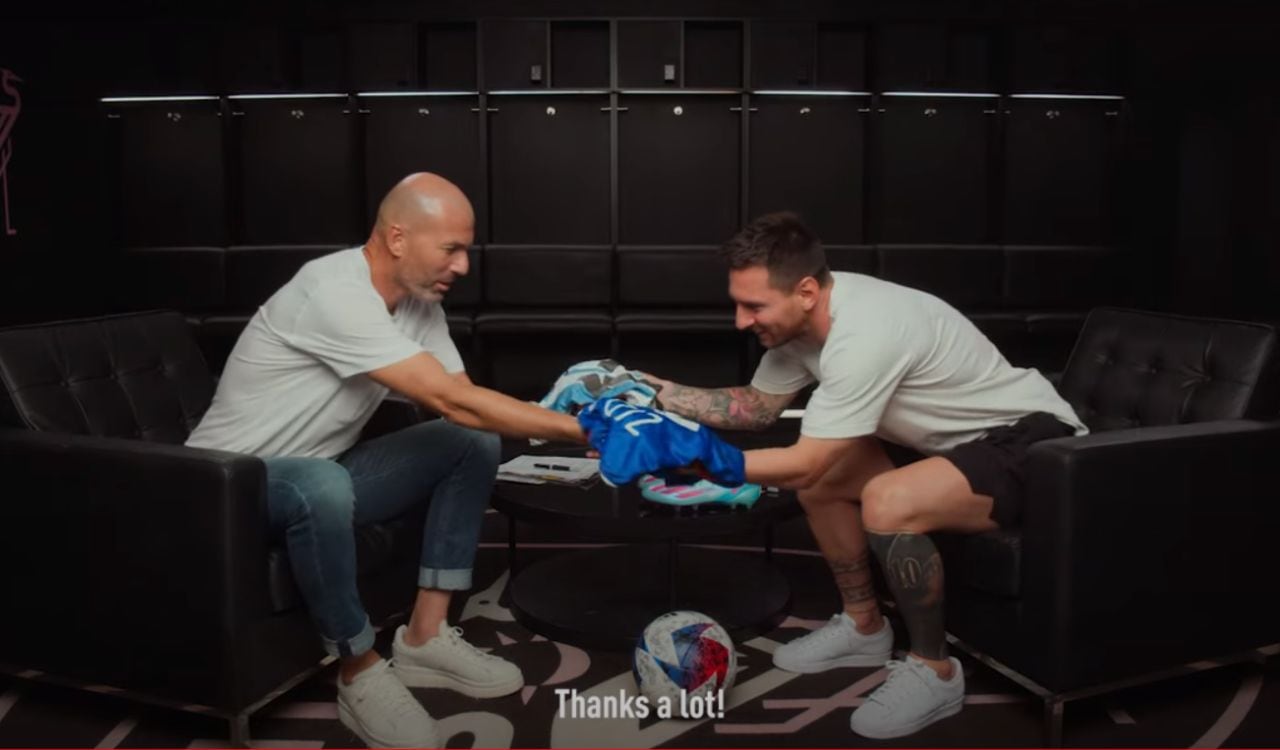 Messi y Zidane se hicieron entrega de camisetas históricas para Argentina y Francia