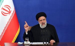El presidente iraní, Ebrahim Raisi, habla durante una conferencia de prensa en Teherán el 29 de agosto de 2022.