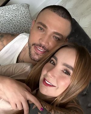 Paola Jara y Jessi Uribe derrochando una vez más amor en redes.