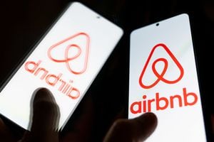 POLAND - 2023/08/01: In this photo illustration, Airbnb logo seen displayed on a smartphone. (Photo Illustration by Mateusz Slodkowski/SOPA Images/LightRocket via Getty Images)