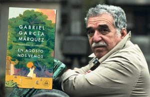 En principio, el propio Gabo no consideró la publicación de este libro, aunque trabajó varias versiones del
mismo texto.
