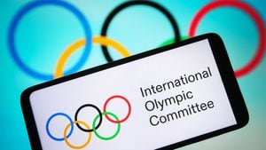 En esta ilustración fotográfica, se ve el logotipo del Comité Olímpico Internacional (COI) en la pantalla de un teléfono inteligente. (Ilustración fotográfica de Pavlo Gonchar/SOPA Images/LightRocket vía Getty Images)