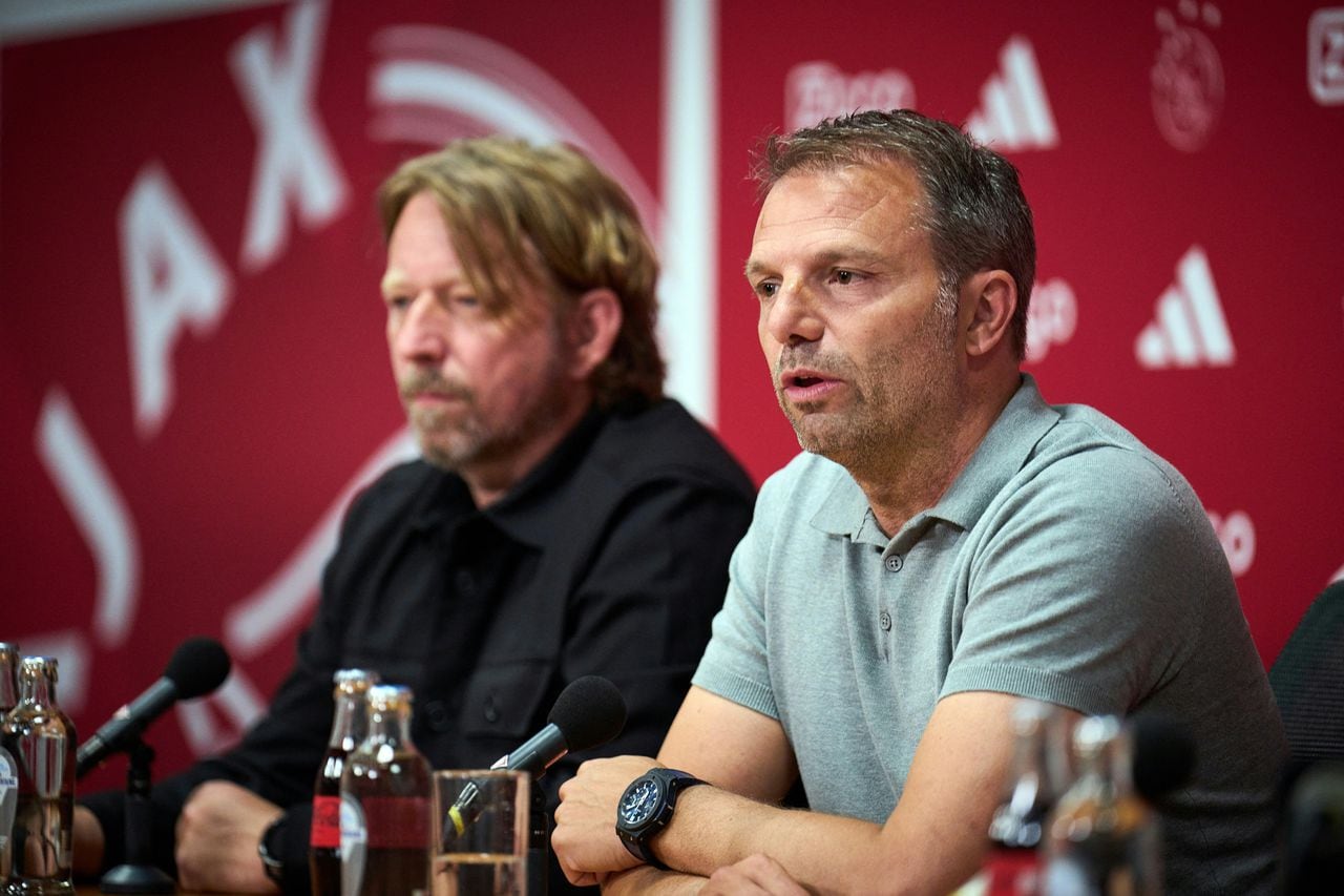 El entrenador de 49 años ha firmado durante tres años con el Ajax.