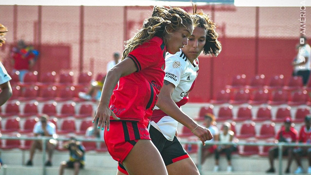 América Femenino enfrentó a River Plate en suelo español.