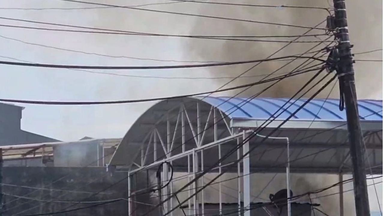 Un nuevo incendio se presentó este viernes 8 de marzo en Bogotá.