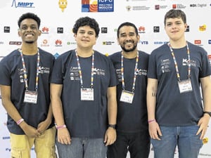 El equipo que representó a la Universidad Icesi en el Mundial de Programación en Rusia estuvo conformado por Nelson Quiñónez, Iván Chacón, Juan Manuel Reyes  y Javier Torres.