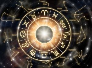 La astrología no es una ciencia como tal, se trata de una rama del conocimiento que se centra en le estudio de los astros.