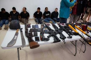 Estas fueron algunas de las armas que se les habrían hallado a los exmilitares colombianos señalados de haber participado en la muerte del Presidente de Haití.