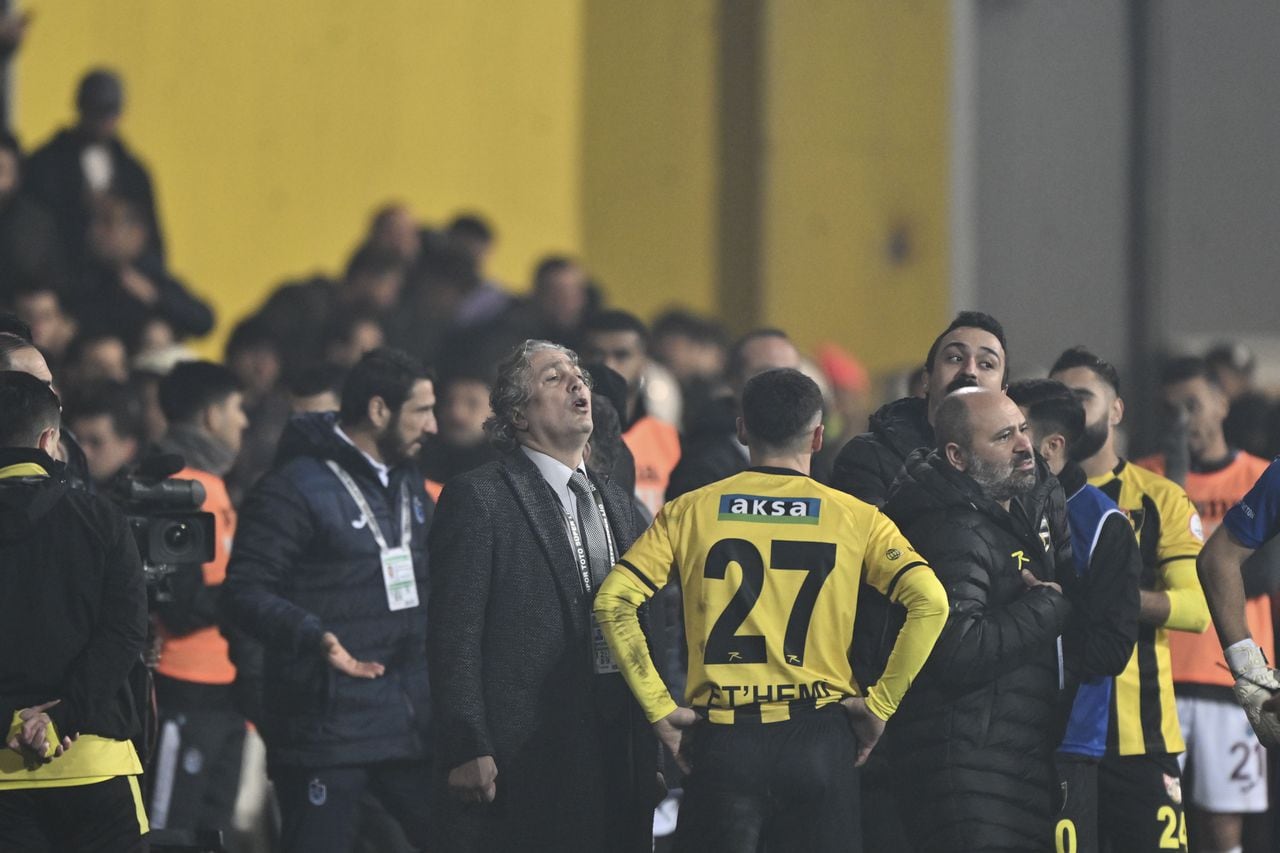 Crecen las polémicas en el fútbol de Turquía.