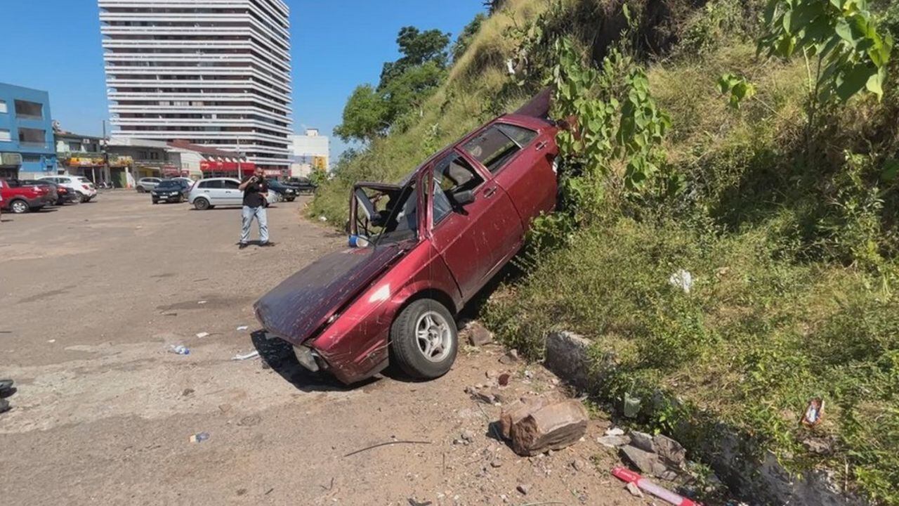 Vehículo se accidenta en Uruguay y terminó en Brasil.