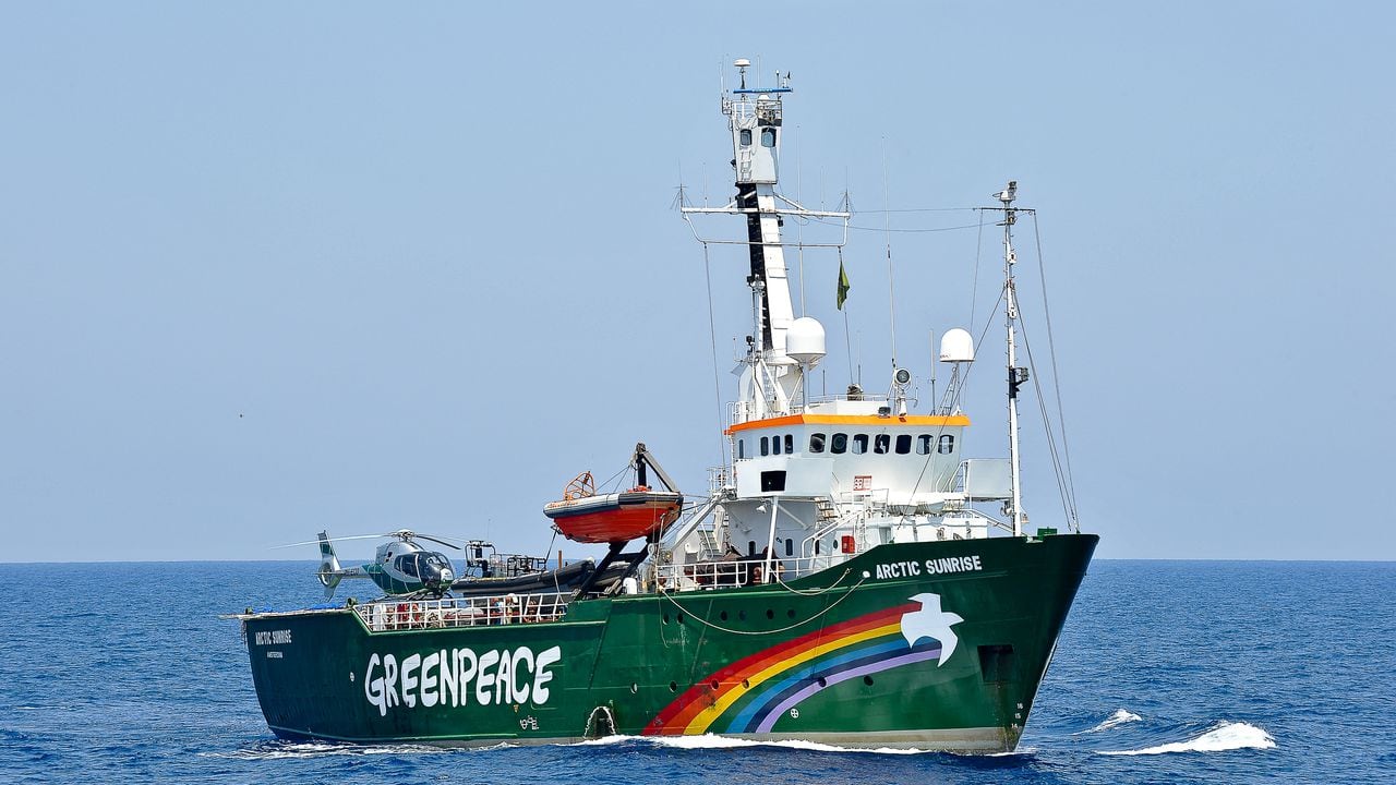 El Artic Sunrise es uno de los más activos de Greenpeace.