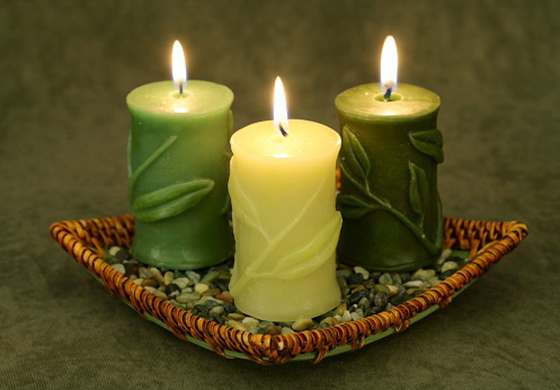 Año Nuevo 2023: ¿qué colores de velas debo encender para atraer la salud,  dinero, amor y más?, Rituales de Año Nuevo, Año Nuevo Amarrillo, Respuestas