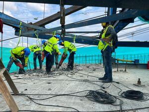 Obras del nuevo puente de Juanchito avanzan con normalidad, por control de calidad se demolerá una dovela.