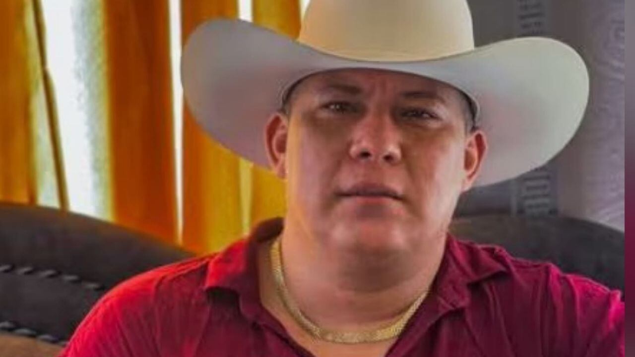 El cantante Sebastián Muñoz fue una de las víctimas que dejó el violento ataque.