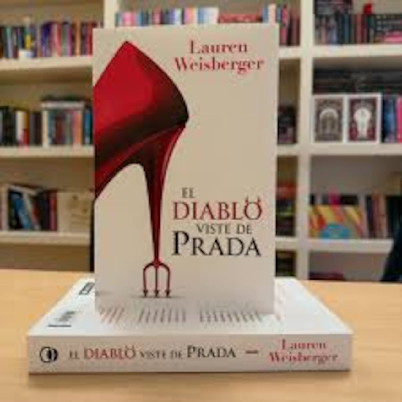 El DIablo Viste de Prada, de Lauren Weisberger.