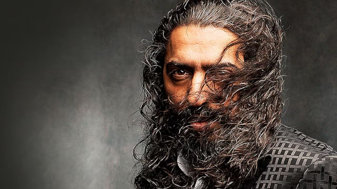 Diego El Cigala, cantaor de flamenco, ha paseado su voz por el tango, el latin jazz y el bolero y ahora lo hace por la salsa de Ray Barreto, Tito Curet, Cheo Feliciano, René Touzet, Héctor Lavoe, La Sonora Ponceña y La Fania All Stars, en ‘Indestructible’.