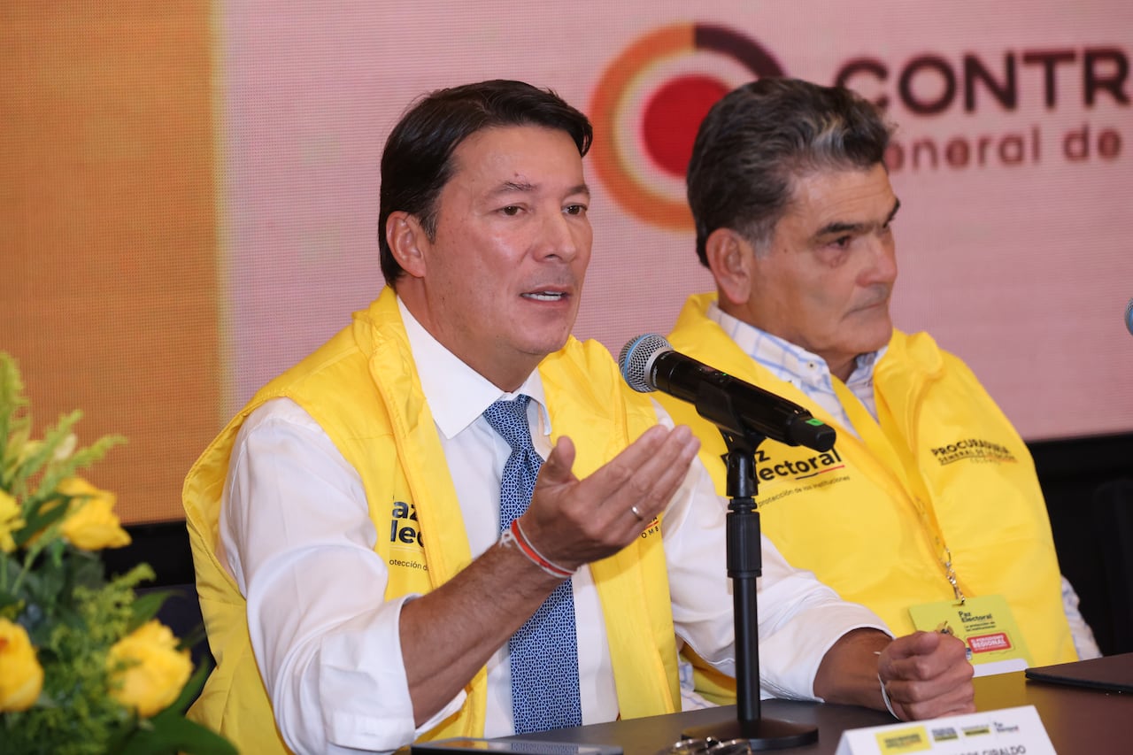 EL PERIODISMO REGIONAL LE HABLA A COLOMBIA
Cumbre con directores de medios regionales