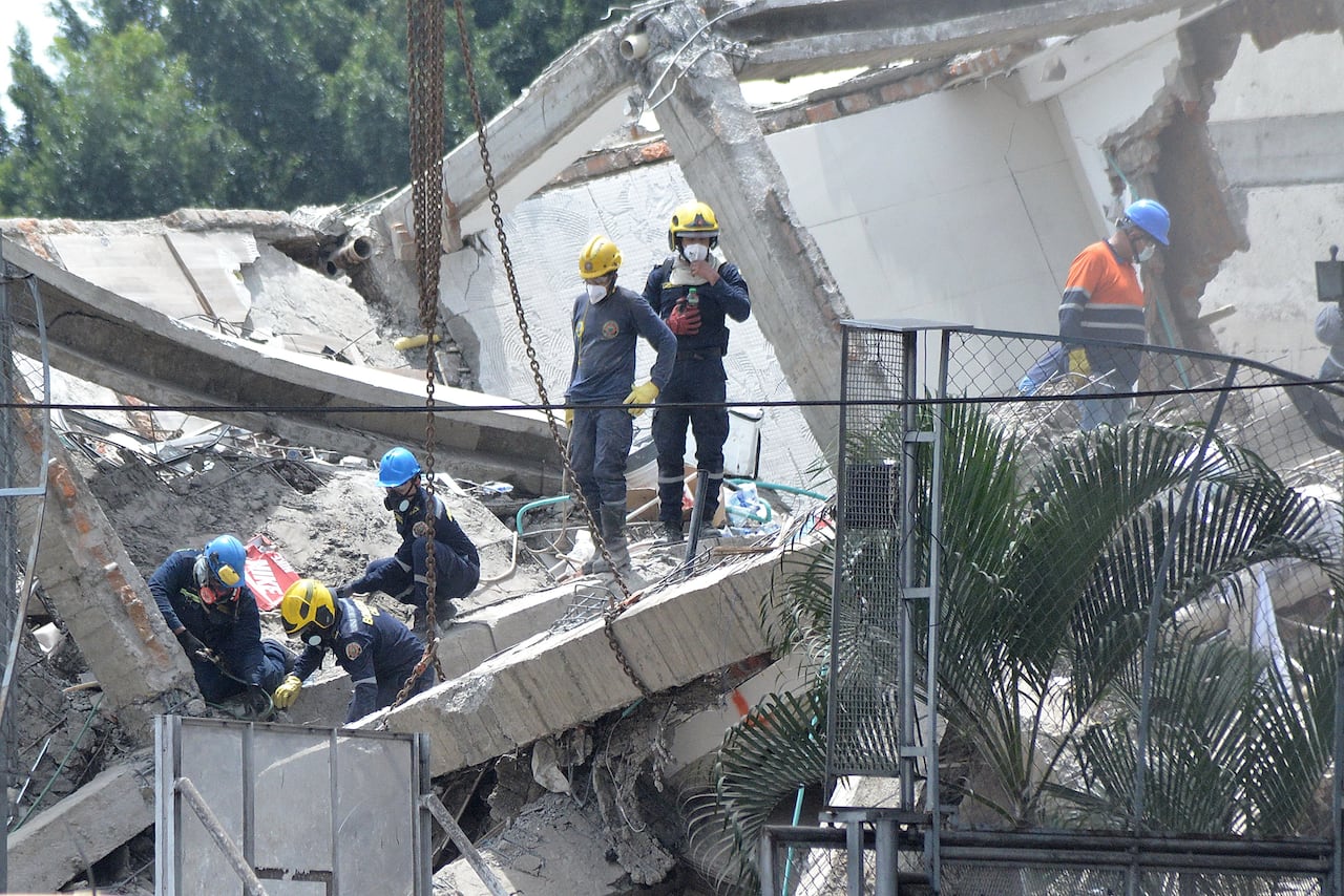 Colapso de Estructura Centro de Profesionales de la calle novena, Edificio Vanessa, Cantabria y Torres de Tequendama.