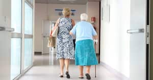 Los procedimientos más comunes en adultos de la tercera edad son los que buscan  resolver fracturas, especialmente las de cadera.