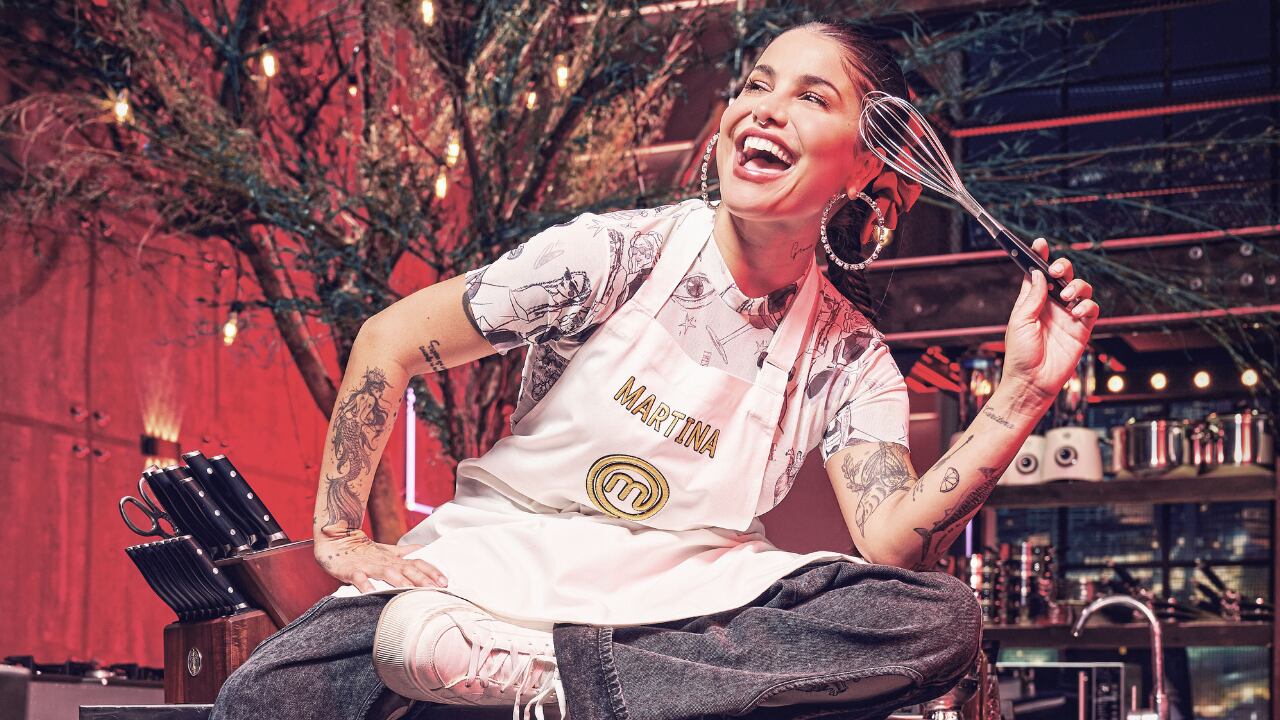 Martina La Peligrosa llora en MasterChef Celebrity 2024.