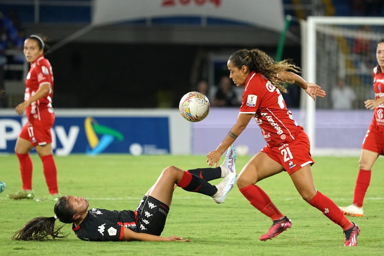 América y Santa fe disputan el partido de vuelta de la final del torneo femenino primer semestre 2023 estadio Pascual Guerrero