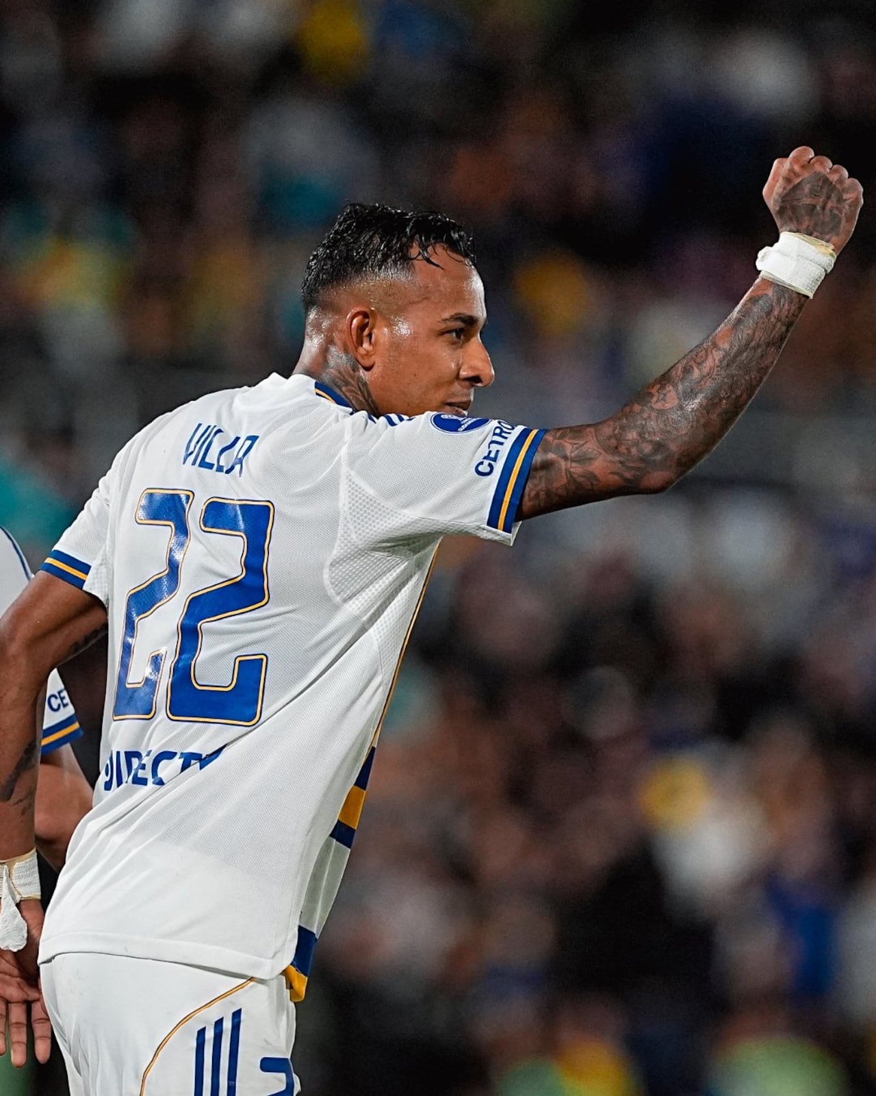 Sebastián Villa celebra su tanto con Boca Juniors contra Deportivo Recoleta por la Copa Sudamericana.