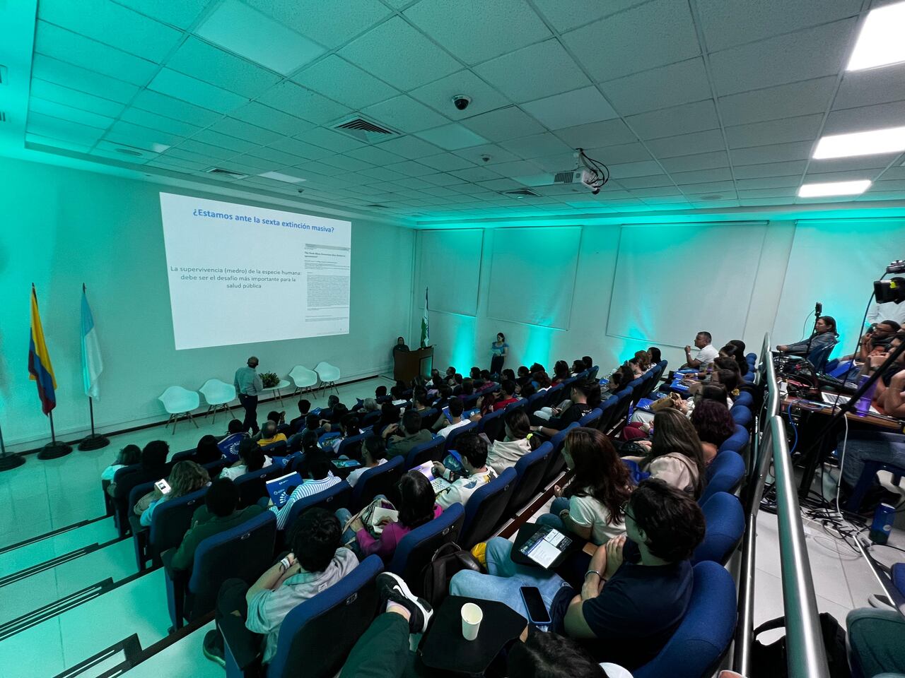 Los graduados del nuevo programa de bacteriología estarán en capacidad de afrontar las demandas y retos en la salud pública, diagnóstico clínico y biotecnología.